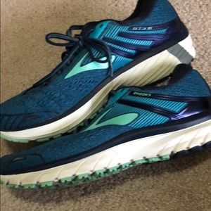 Brooks Adrenaline GTS 18